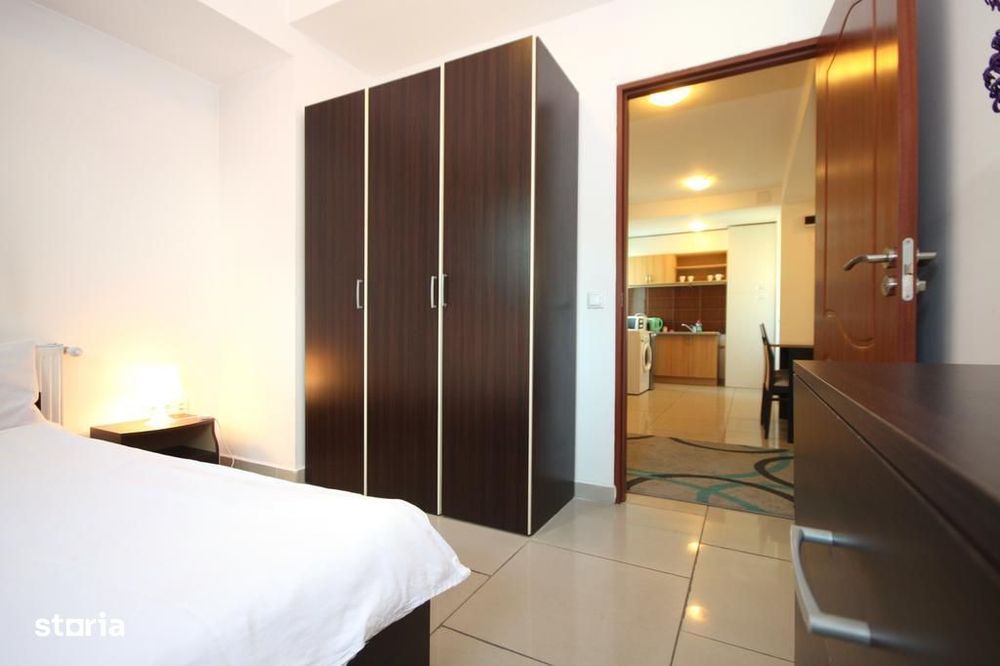 Universitate! Hotel 3 stele S+P+5E+M.