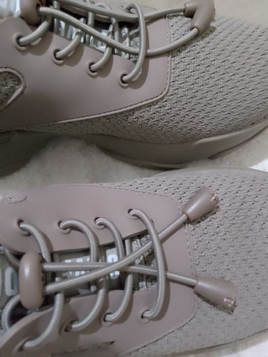 Маратонки Steve Madden  номер 38