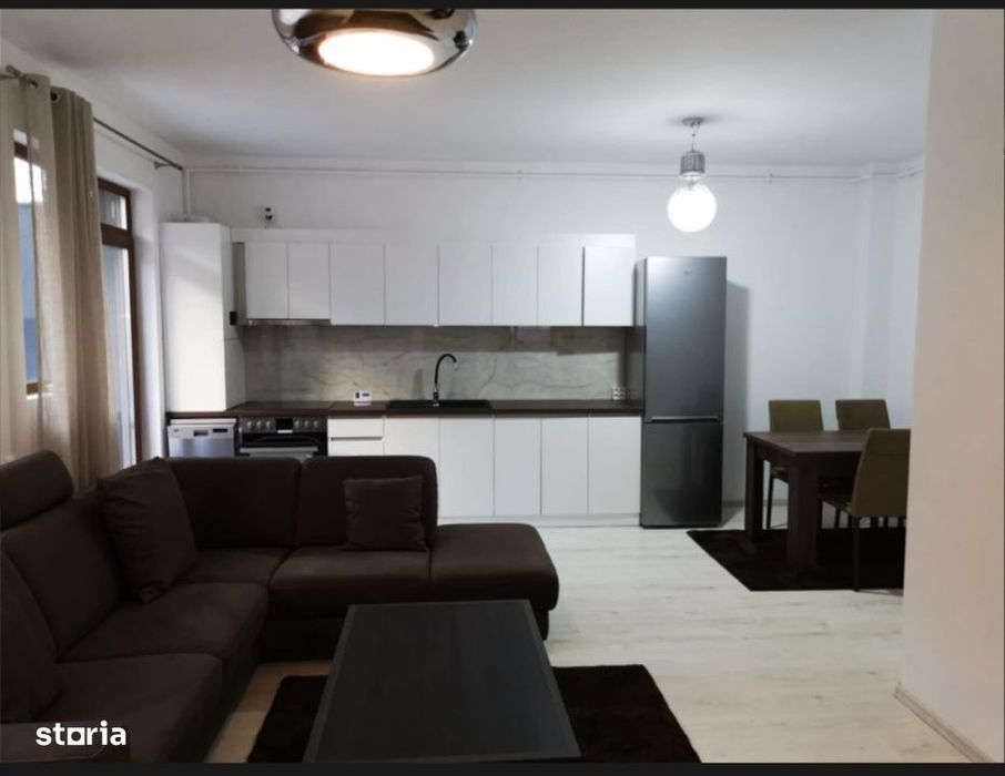 Apartament cu 3 camere, 77 mp, terasa 68 mp, parcare, zona Baciu