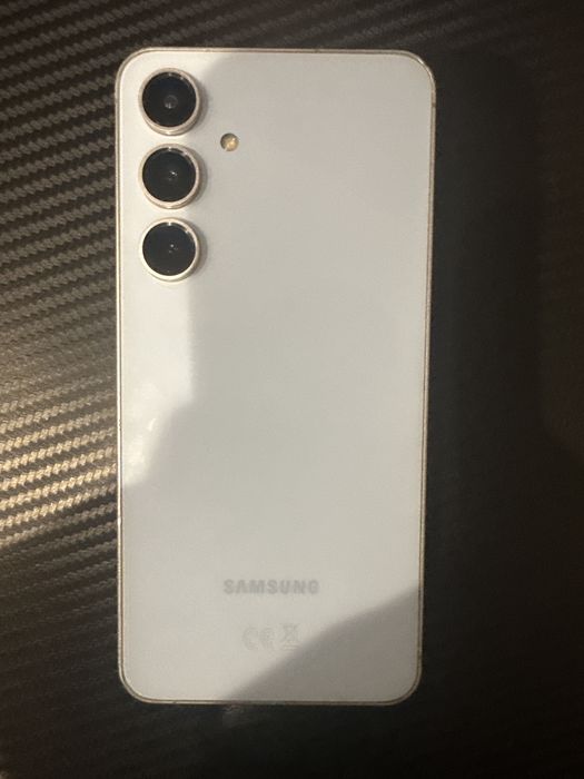 Samsung Galaxy S24 FE