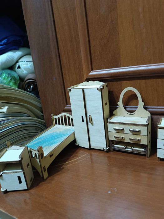 Кукольная мебель