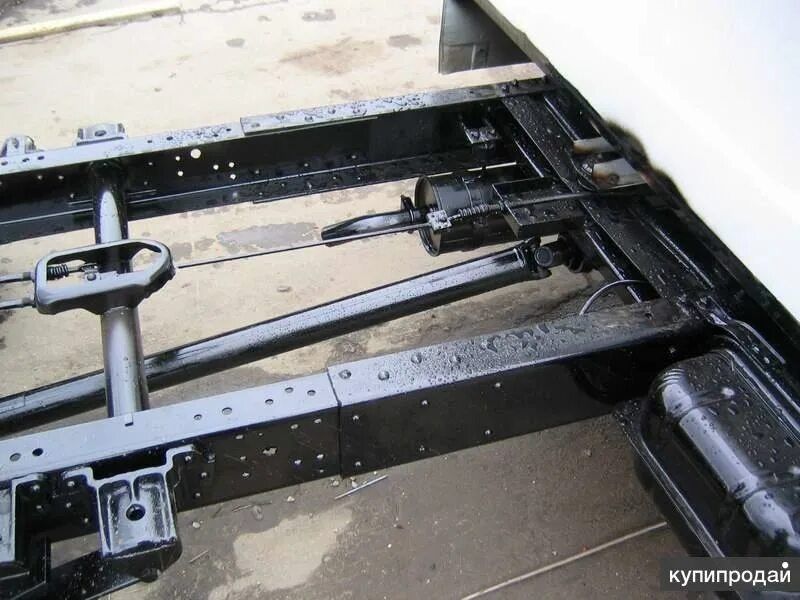 Продажа полуприцепов и прицепов