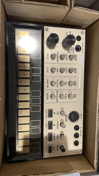Sintetizator Korg Volca Keys