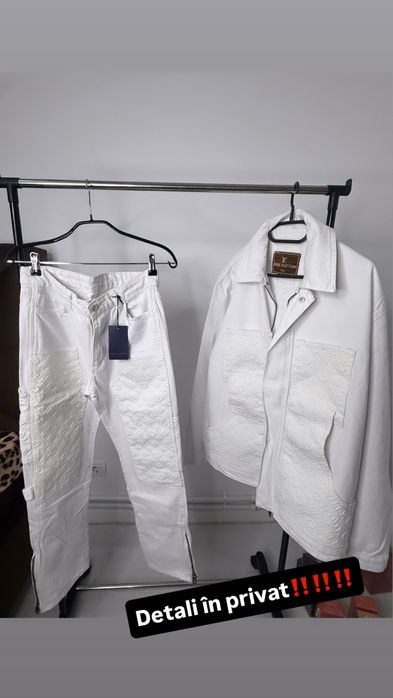 Compleu Louis Vuitton