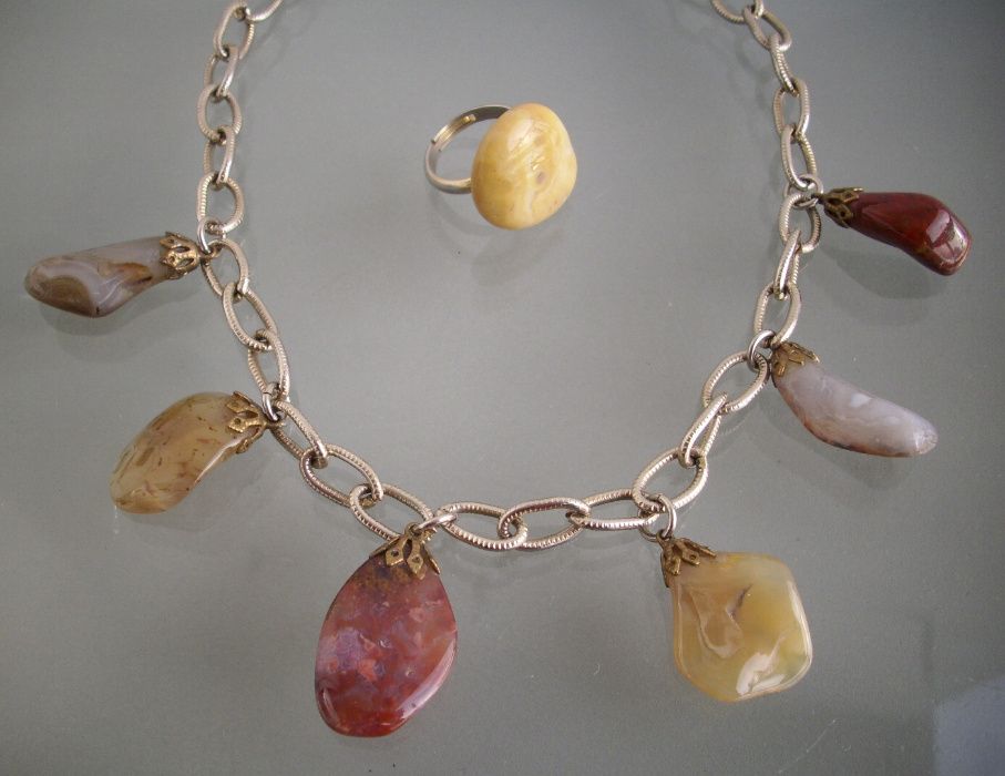 Комплект колие и пръстен африкански ахат