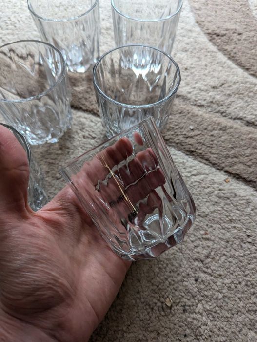 Средни чаши за алкохол