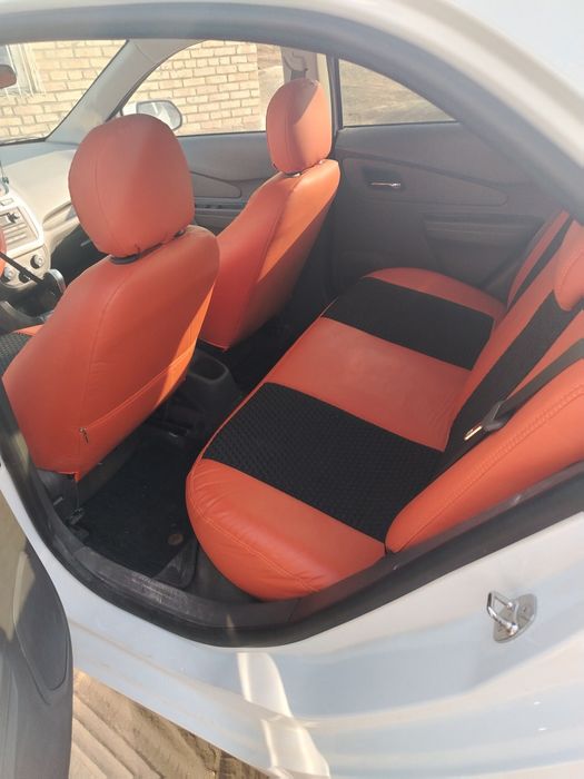 Cobalt mashina sotiladi