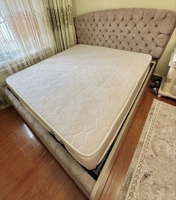 Диван кровать.