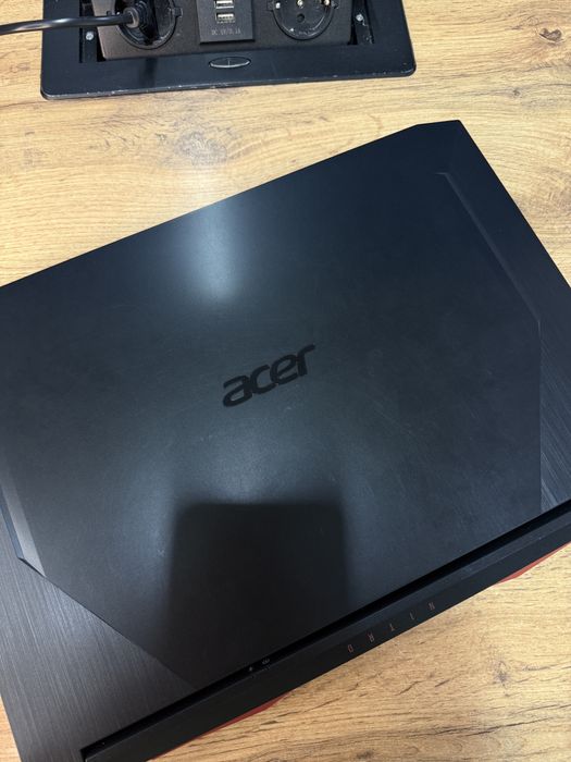 Acer core i5-10.