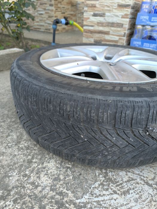Джанти с тасове 16r 6.5j et 50 и 4 гуми към тях