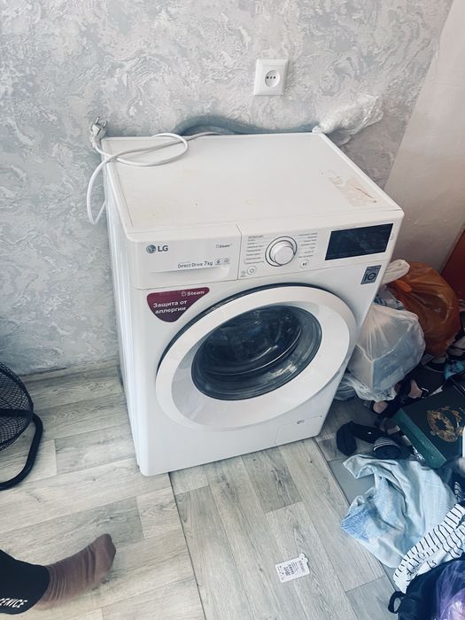 Продам стиральную машину