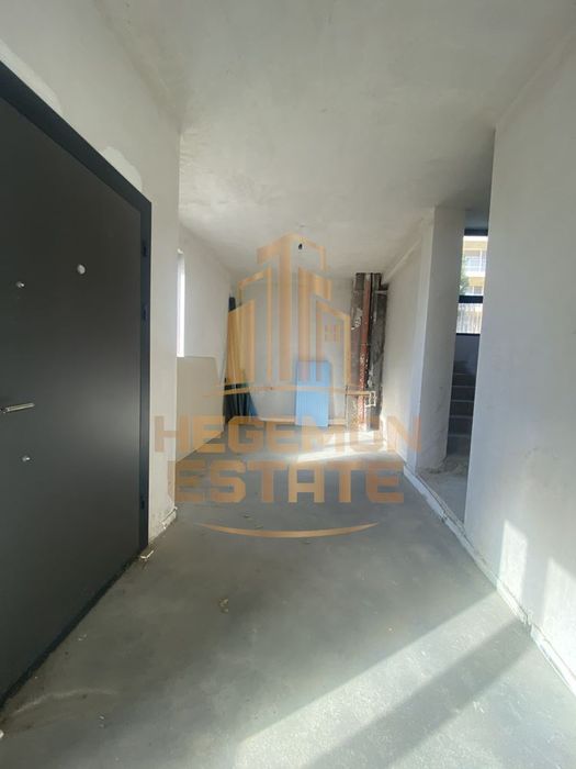 Продава се Къща в Варна, м-т Прибой - 206 кв.м за 1180 €/кв.м - Снимка #3