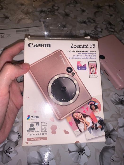 Камера Canon ZoeminiS2