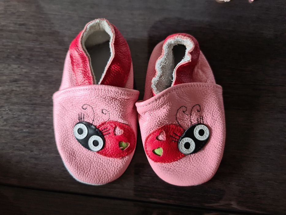 Новые чешки из натуральной кожи