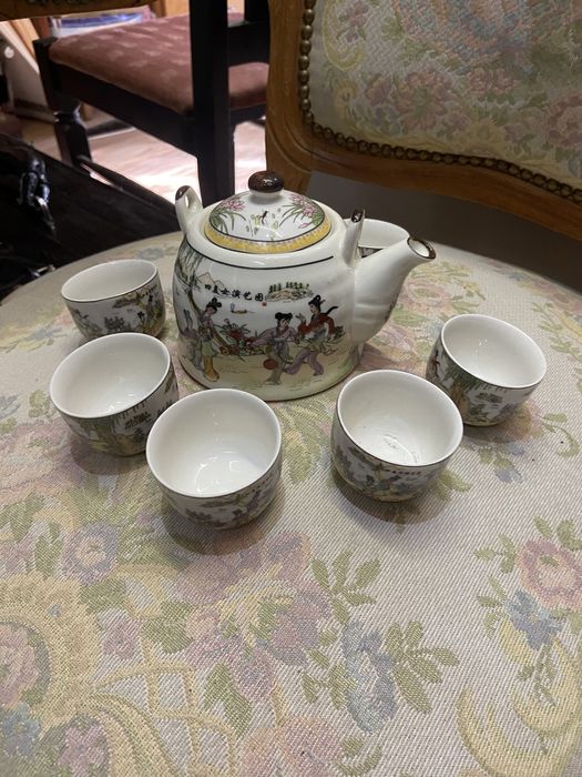 стар японски сервиз за саке порцелан