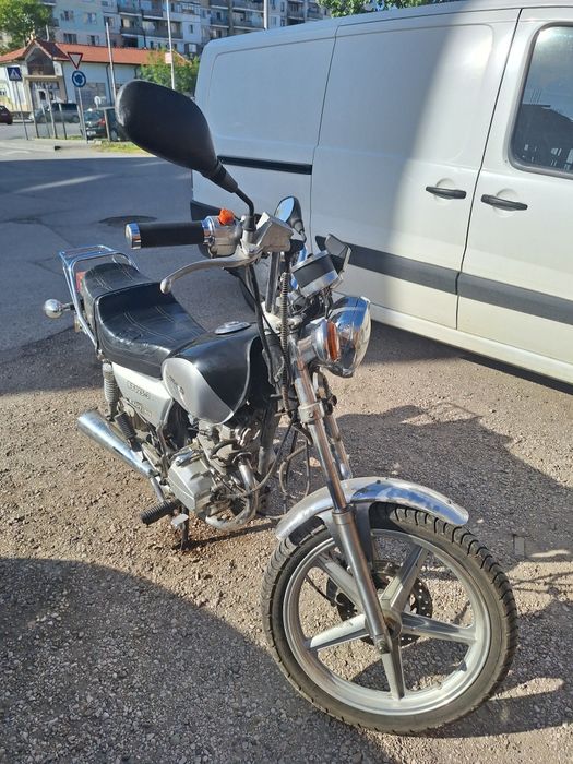Мотоциклет Боатиан 125