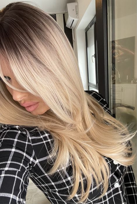 Peruca blonda cu suvite / ombre