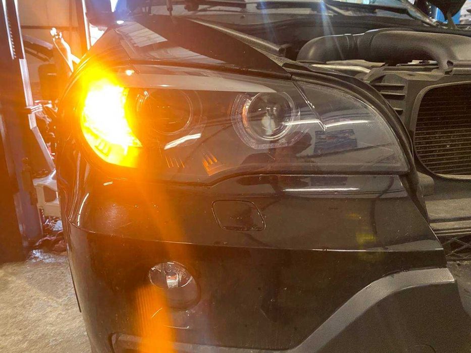 Предни Фарове BMW Е70 X5