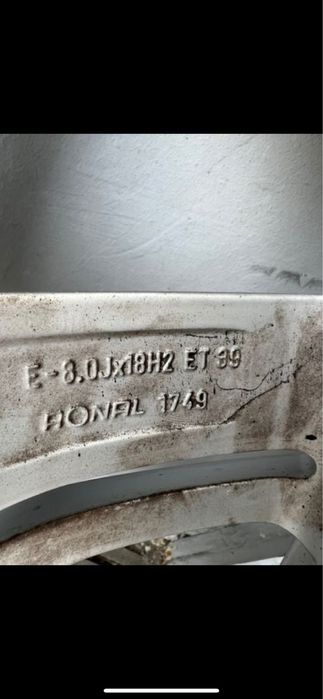 Jante Audi Q3 Q5 Q7 cu cauc 235/60/R18 , 8jx18et39 OEM