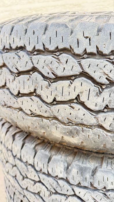 Резина шины 215/70/16