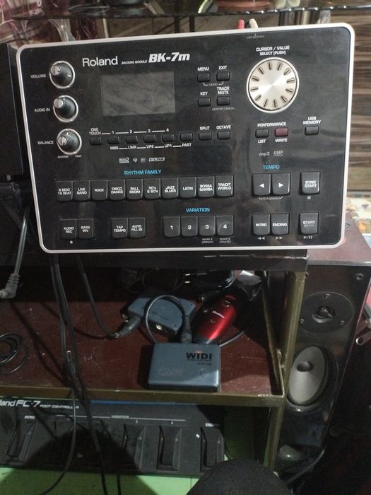 Продам Баян ROLAND