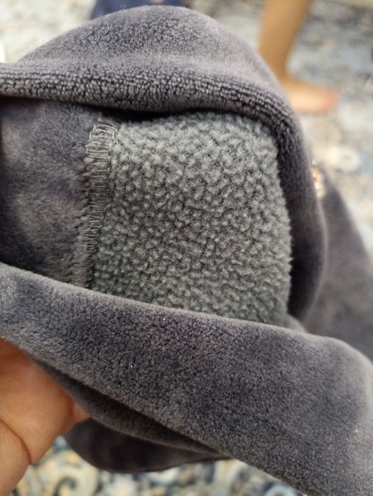 Шапка женская в хорошем состоянии