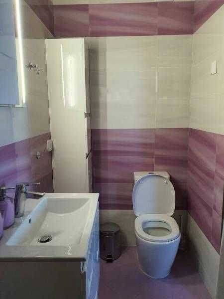 Дава се под наем Тристаен апартамент в Бургас, Зорница - 100 кв.м за 1224 € - Снимка #8