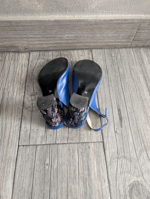 Sandale cu toc pentru evenimente