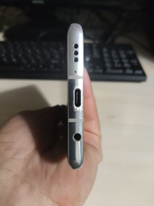 LG VILVET  5G. 8 rom 128 ram