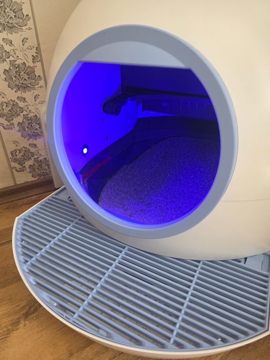 Котешка тоалетна.АВТОМАТИЧНА.