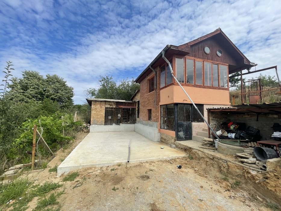 Продава се Къща в Варна, Аспарухово - 627 кв.м за 72 €/кв.м - Снимка #1