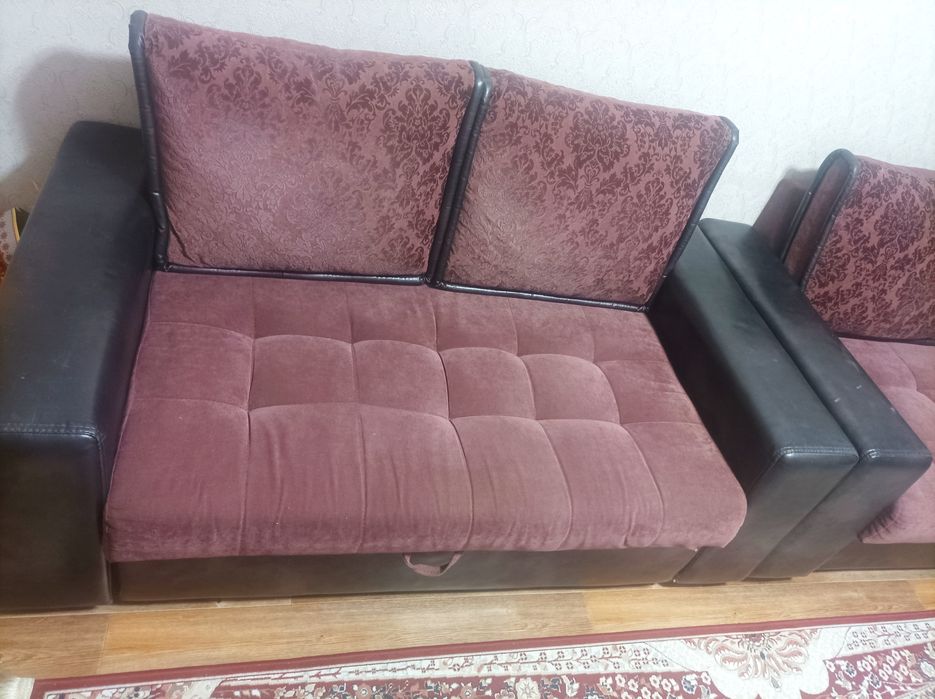 Продаётся мягкий уголок