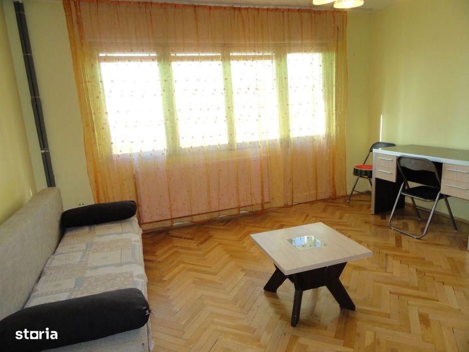 Apartament 2 camere, etaj 2, zona Romanilor, aproape de Lic. Pedagogic