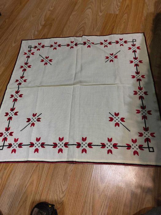 Бродирани карета