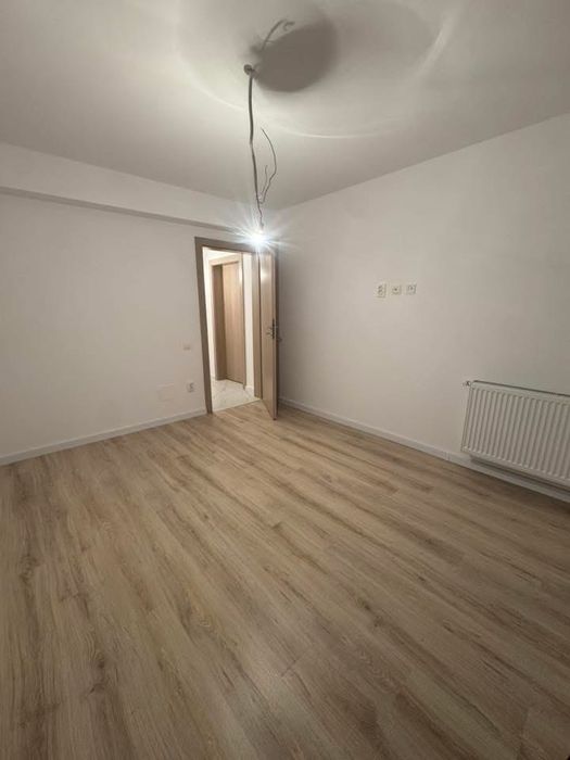 Apartament de inchiriat