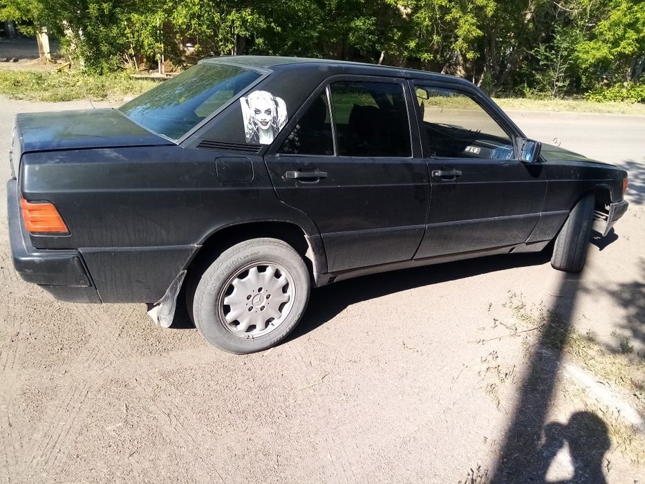 Продам мерседес 190