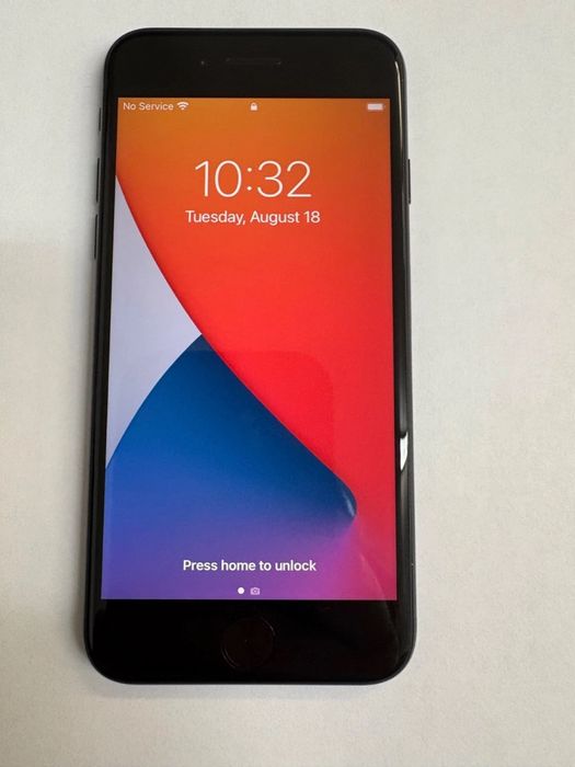 Продам айфон se 2020 /128 gb