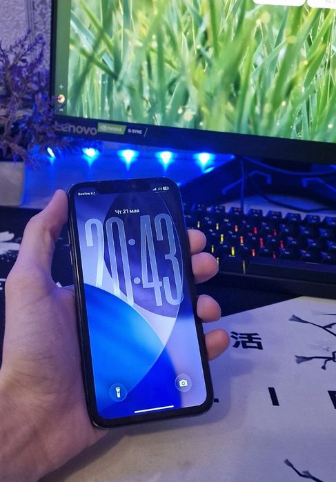 IPhone 11 64G SIM-E-sim