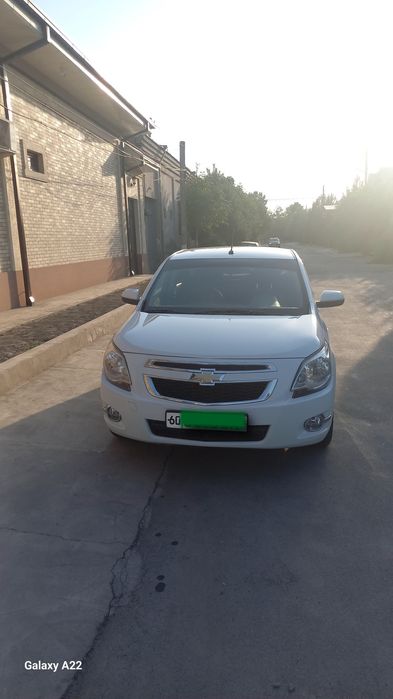 Автомобил автотранспорт