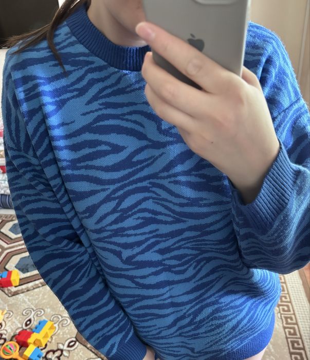 Продам женскую одежду