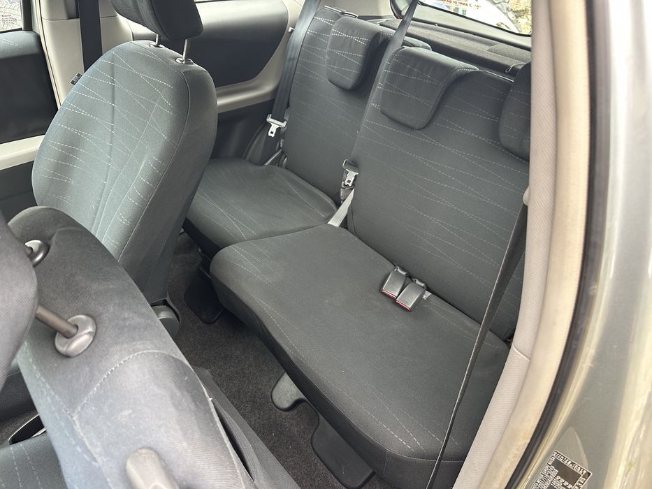 Тойота Ярис Toyota Yaris 1.3 vvti 87 кс На части!