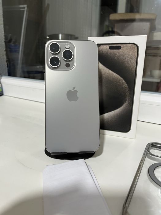 iPhone 15Pro Max 256GB как новый