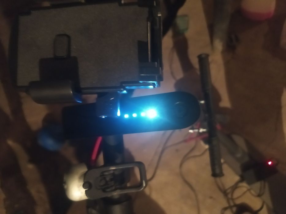 Продам электросамакат xiaomi m365