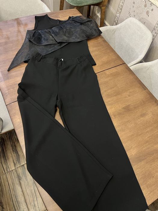 Чёрный костюм: топ+брюки