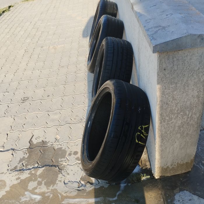 Продавам летни гуми DUNLOP SPORT MAXX