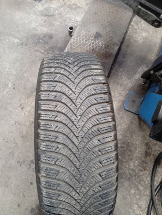 Vind rezerva daster sau nisan