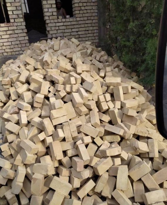 Пишган гишт ва хом гишт