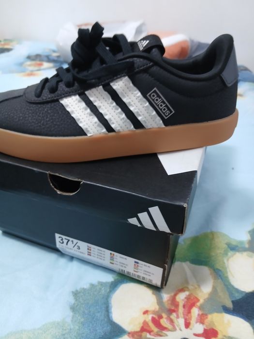 Adidas incalţaminte
