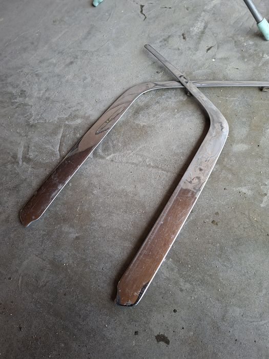 Задний фонарь на Мерс 124