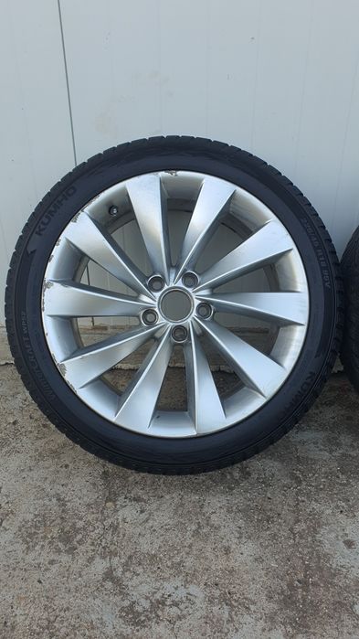 VW Interlagos джанти 18 с нови зимни гуми